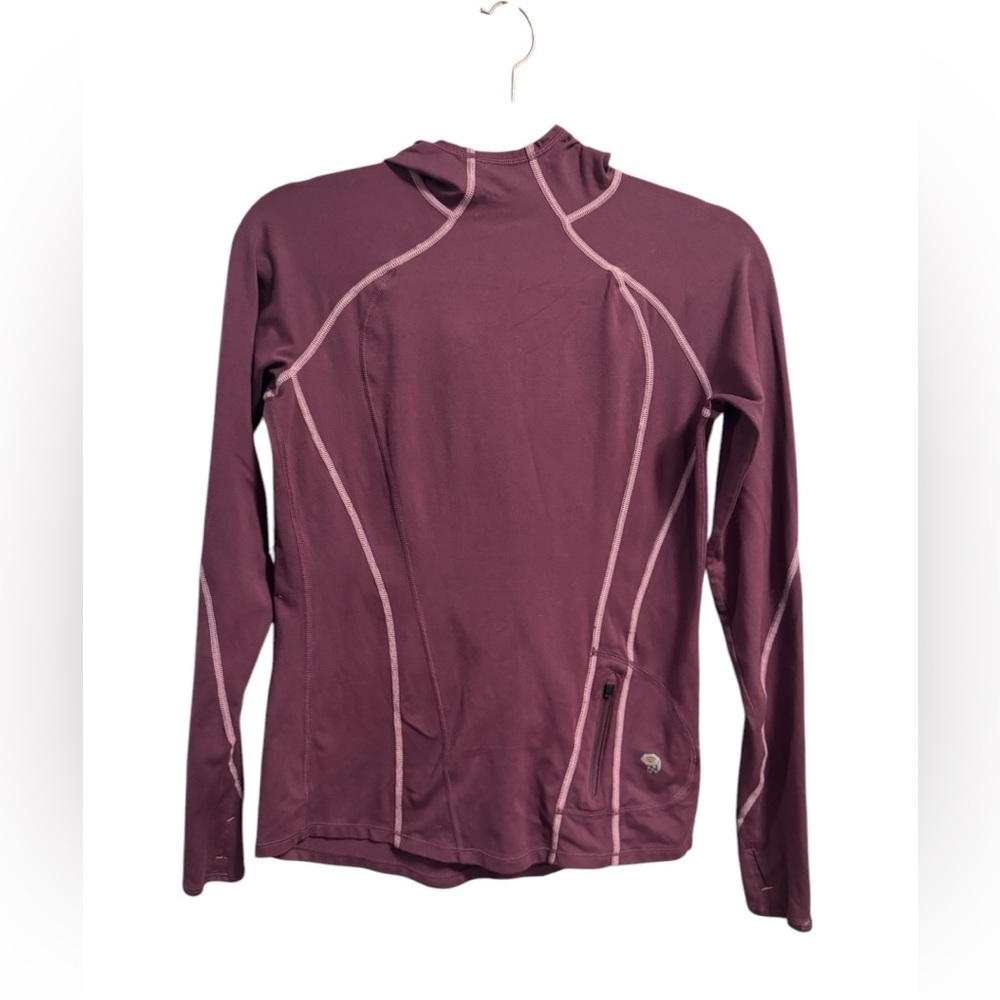 Mountain hardware hoodie